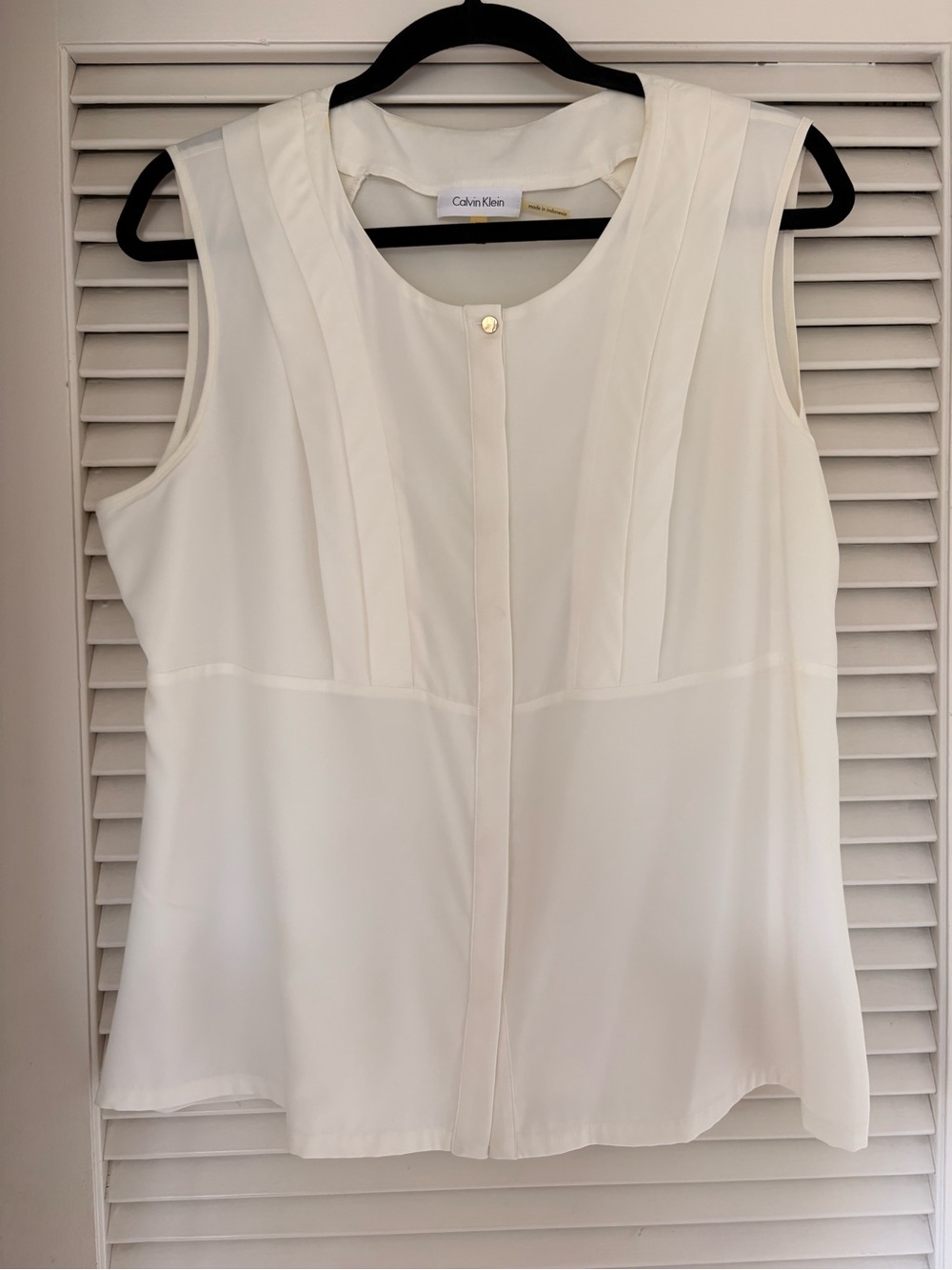 Calvin Klein Cream Sleeveless Pleated Camisole